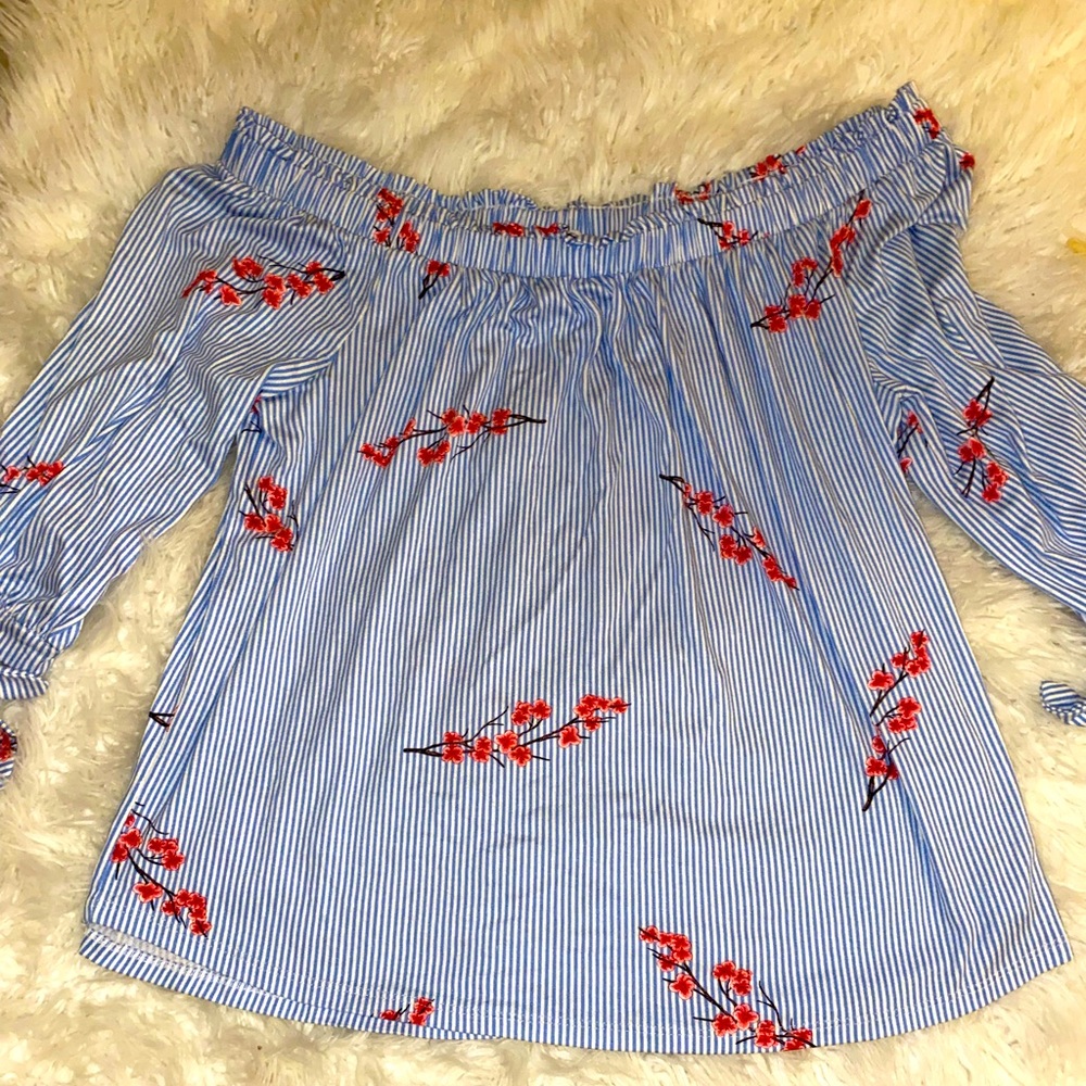 Olive & oka women’s blouse